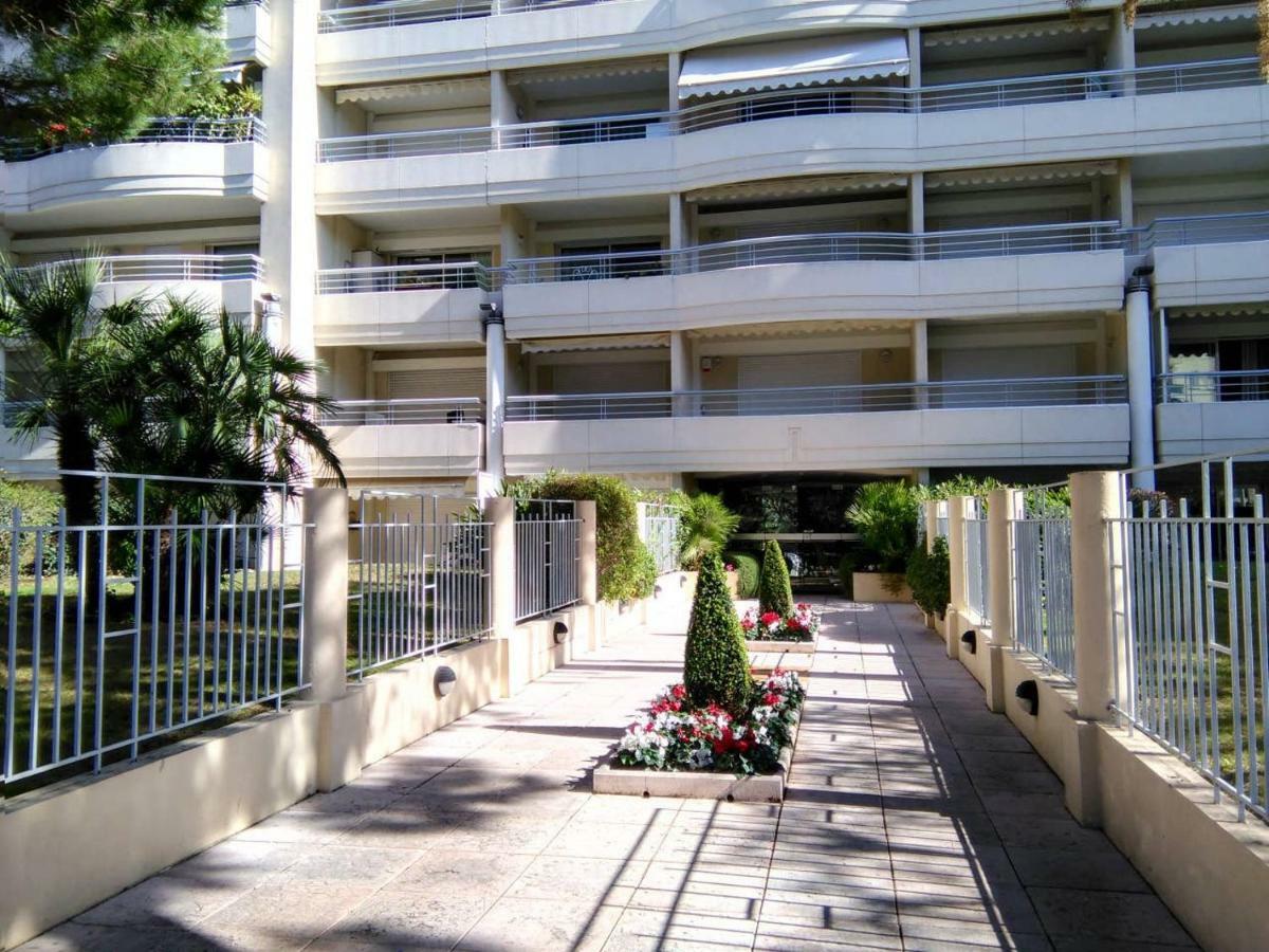 Lux Studio Garden And Swimming Pool Cannes Exterior foto